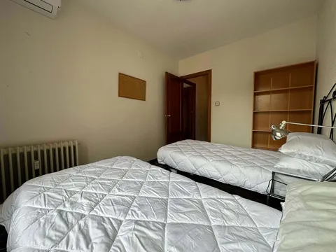 Chambre à louer, Grenade