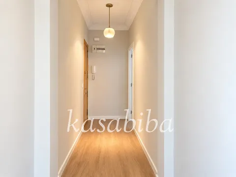 Wohnung 80 m² in Valencia