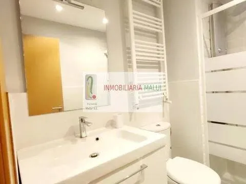 Pis de 80 m² a Oviedo