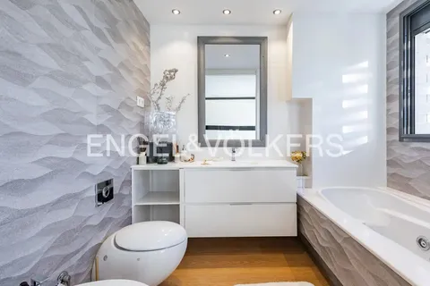 Casa de 305 m² a Tiana