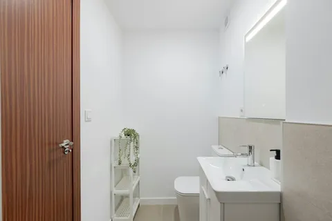 Chambre à louer, Valence
