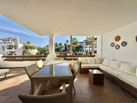 Pis de 90 m² a Estepona