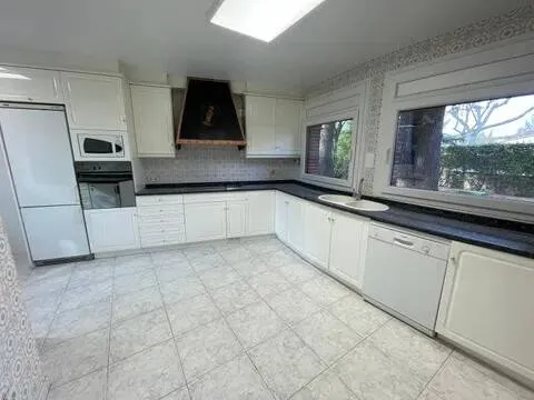 Habitació de lloguer, Sant Julià de Vilatorta