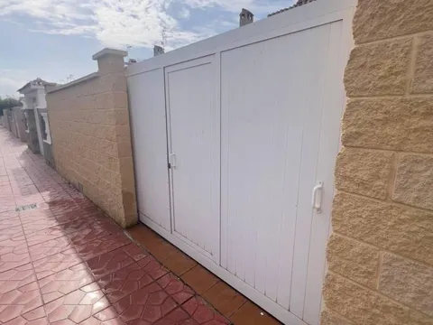 Casa de 80 m² a Oriola