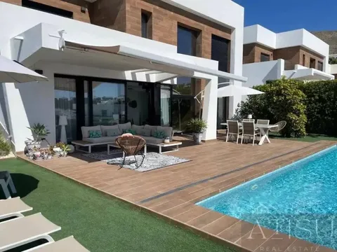 Maison 210 m² à Alicante
