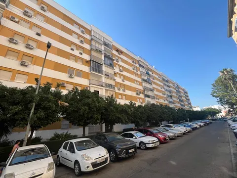 Wohnung 98 m² in Sevilla