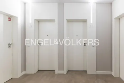 Wohnung 104 m² in Madrid