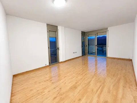 Flat 82 m² in Monistrol de Montserrat (3/17)