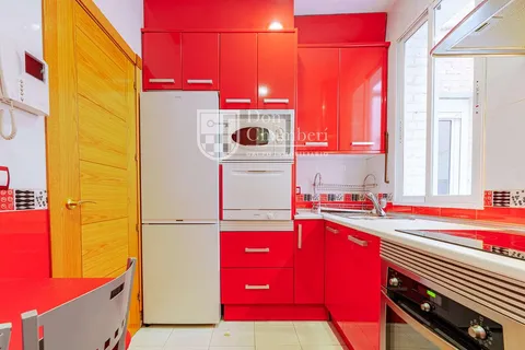 Flat 57 m² in Madrid