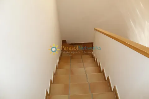 House 220 m² in Barx