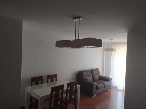 Wohnung 75 m² in Granada