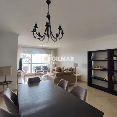Pis de 120 m² a Estepona