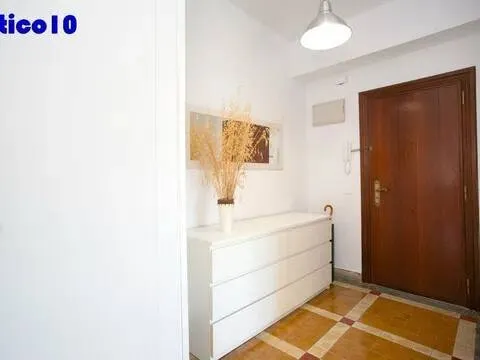 Pis de 85 m² a Oviedo