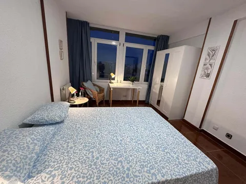 Habitació de lloguer, Alcalá de Henares (2/10)