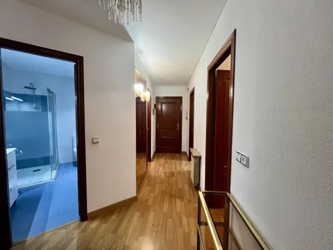 Appartement 94 m² à Olesa de Montserrat