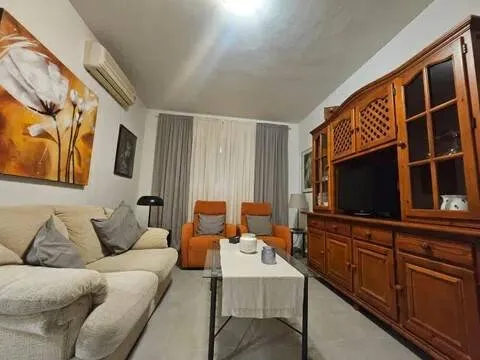 Wohnung 82 m² in Algeciras