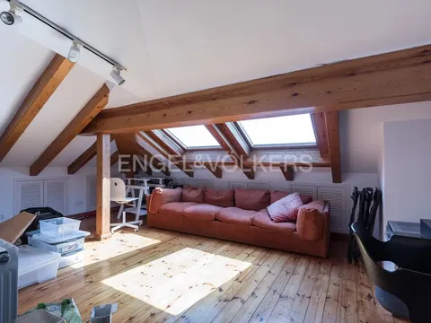 Будинок 151 м² у Sant Just Desvern
