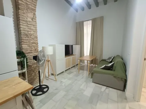Pis de 78 m² a Cádiz (2/26)