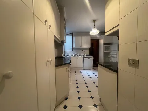 Pis de 100 m² a Bilbao