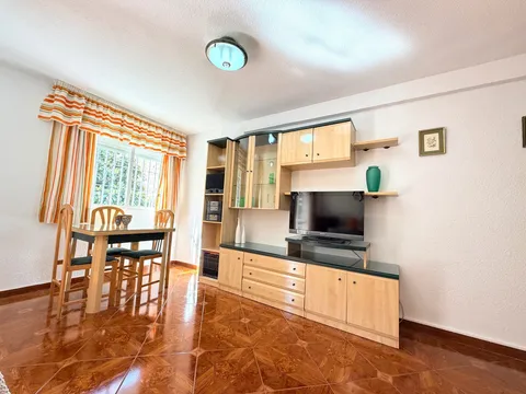 Wohnung 90 m² in Granada