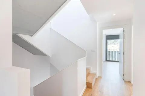 Appartamento 344 m² a Tiana