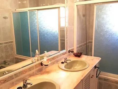 Casa de 250 m² a Casares