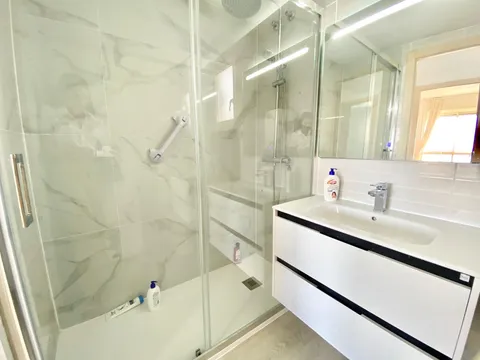 Pis de 78 m² a Alacant