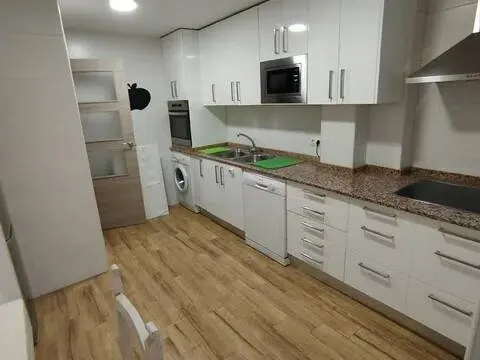 Pis de 122 m² a Àvila