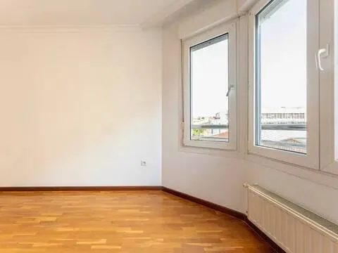 Wohnung 96 m² in Gijón / Xixón
