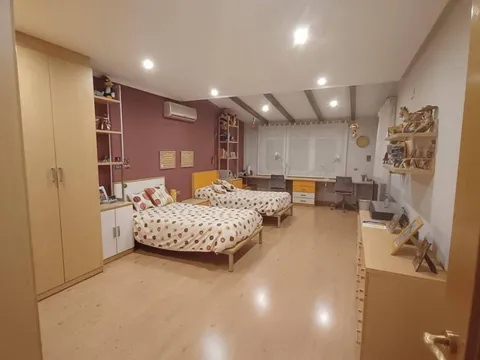 Casa de 220 m² a Petrer