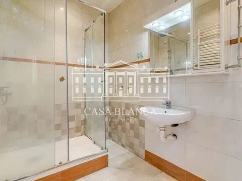Wohnung 150 m² in Barcelona
