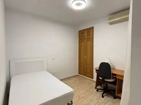 Pis de 83 m² a Valdepeñas