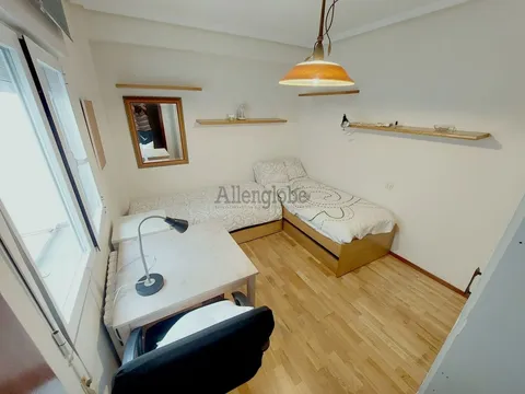 Pis de 89 m² a Oviedo