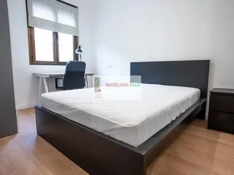 Pis de 95 m² a Oviedo