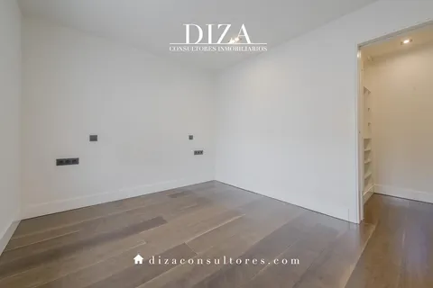Appartamento 169 m² a Madrid