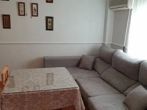 Pis de 70 m² a Còrdova