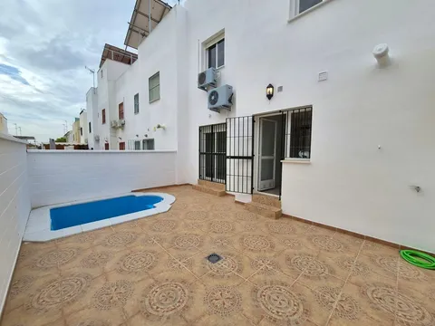 Pis de 120 m² a Bollullos de la Mitación