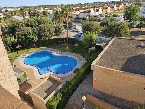 Flat 90 m² in Jerez
