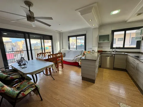 Piso de 101 m² en Santa Pola