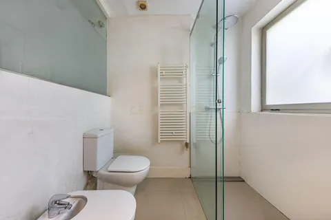 Casa de 239 m² a Sant Cugat del Vallès