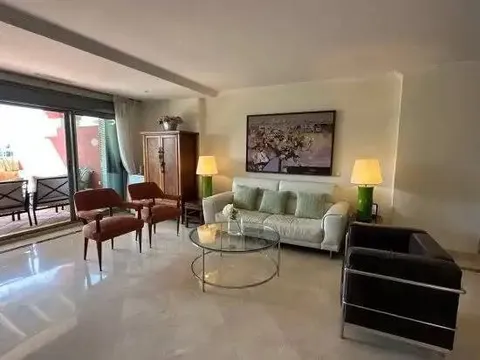 Pis de 170 m² a San Roque
