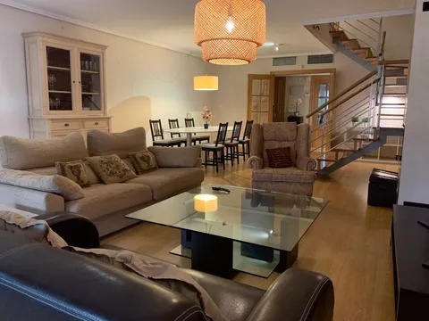 Maison 437 m² à Villanueva de Gállego