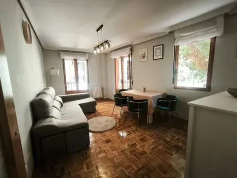 Piso de 80 m² en Segovia