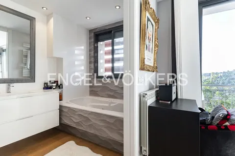 Casa de 305 m² a Tiana