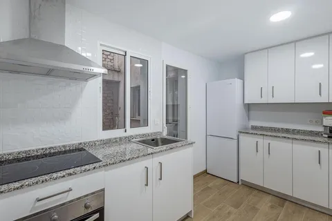Piso de 101 m² en Granada