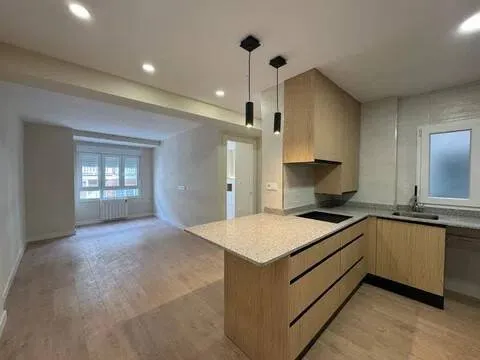 Appartement 59 m² à Gijón / Xixón