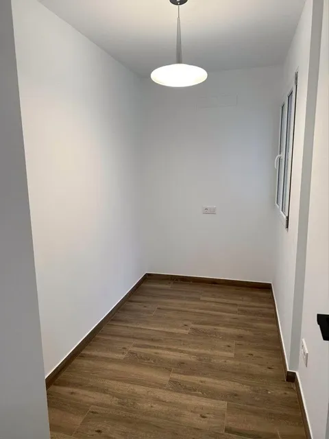 Wohnung 100 m² in Valencia