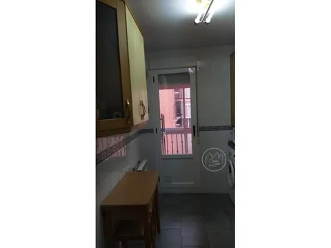 Wohnung 92 m² in Ávila