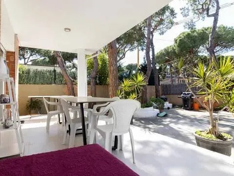 Casa de 190 m² a Gavà (2/58)