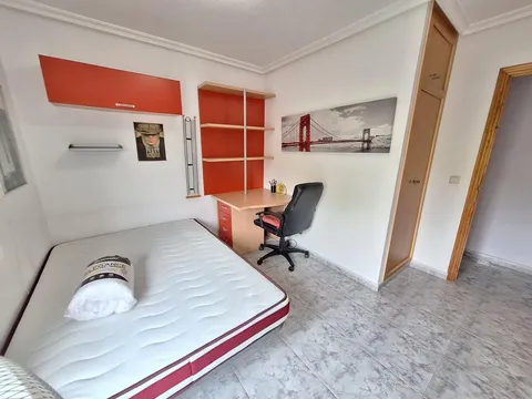 Appartement 95 m² à Alicante